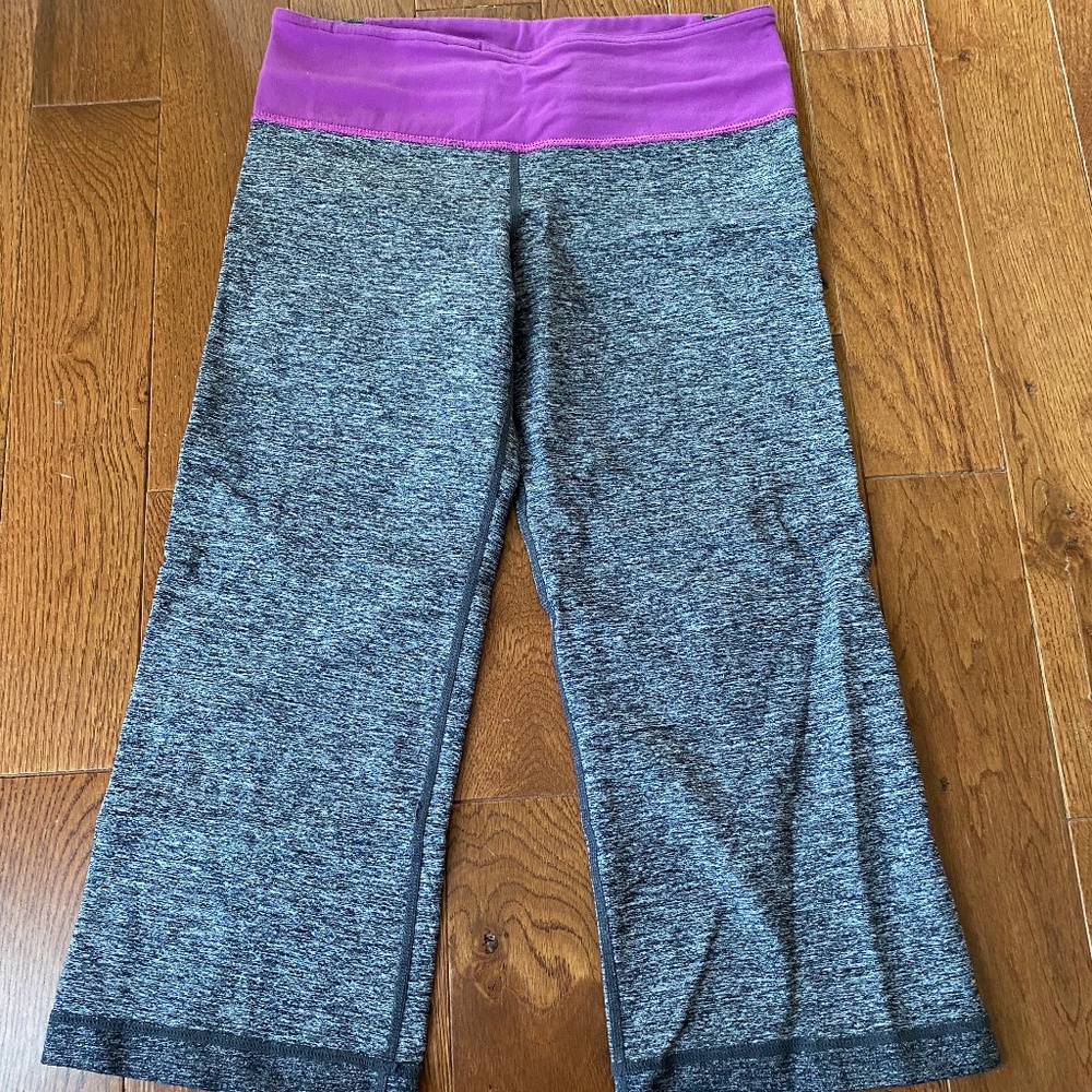 LuLuLemon Cropped Pants